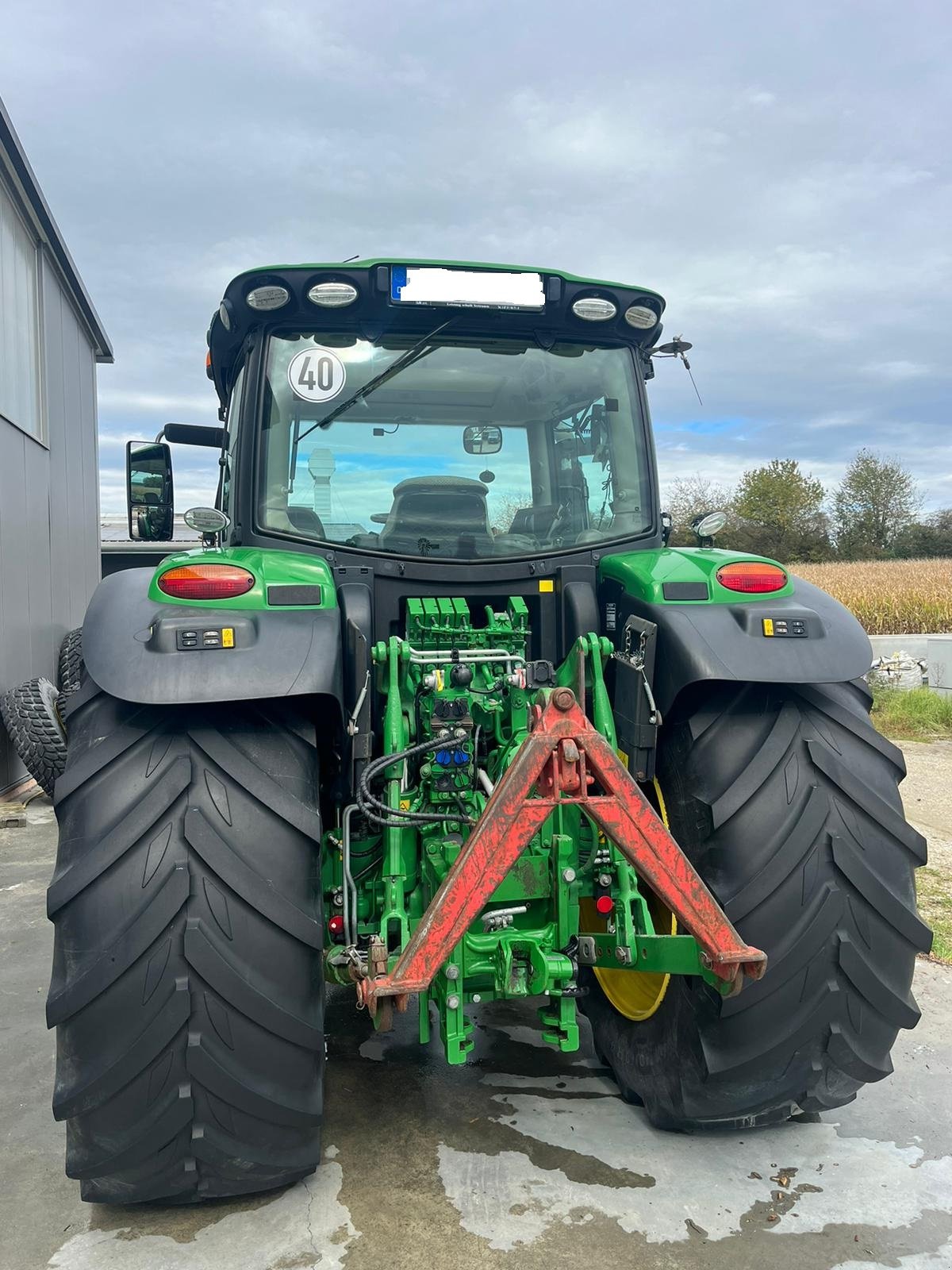 Traktor van het type John Deere 6155R, Gebrauchtmaschine in Eggenfelden (Foto 8)