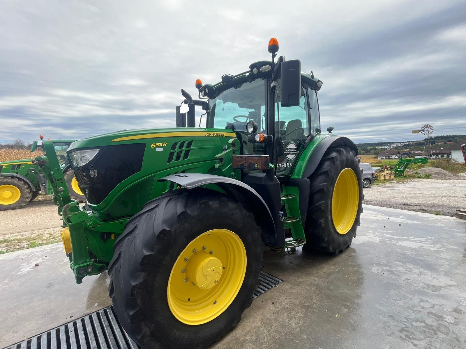 Traktor типа John Deere 6155R, Gebrauchtmaschine в Eggenfelden (Фотография 12)