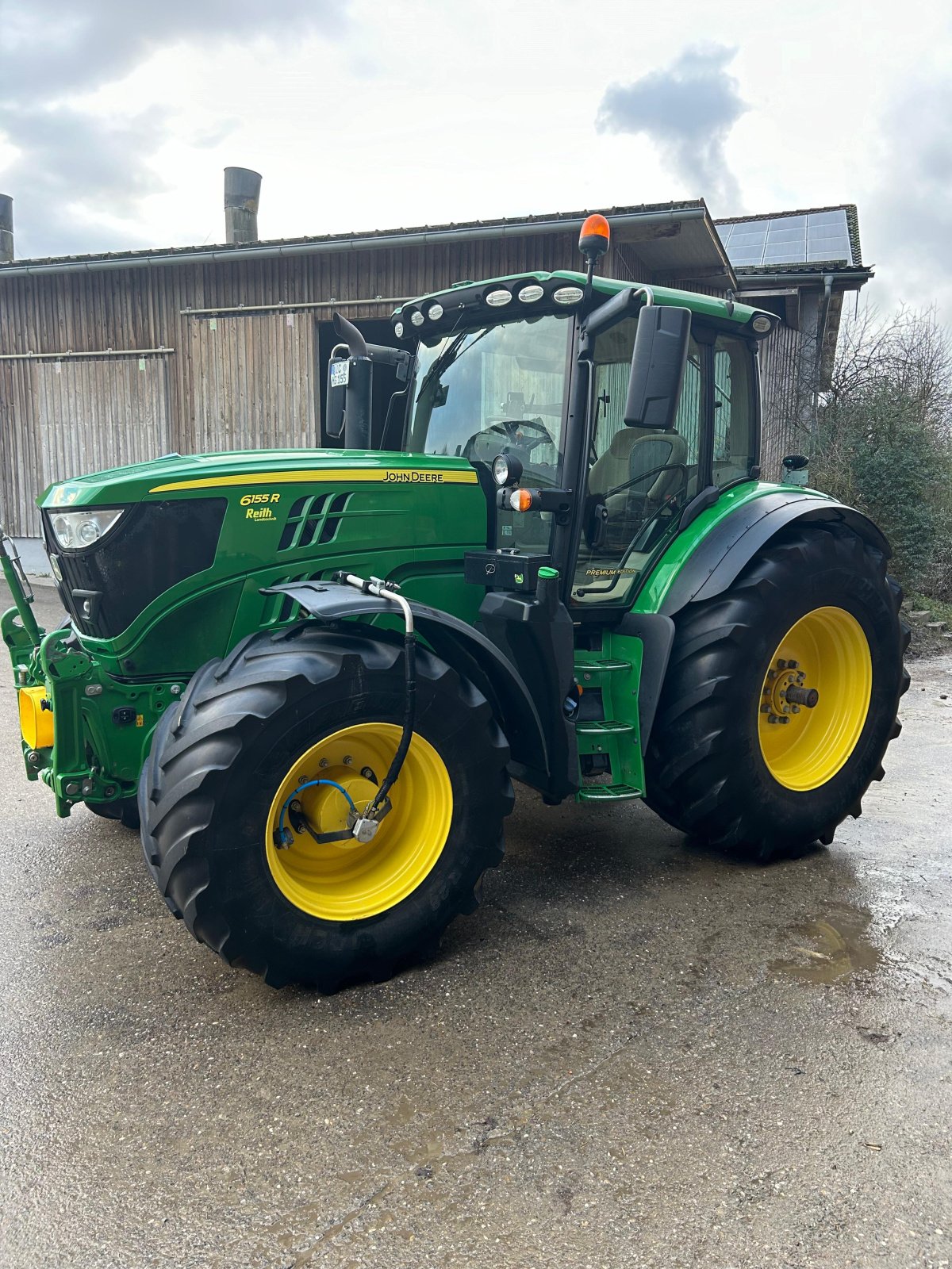 Traktor typu John Deere 6155R, Gebrauchtmaschine v Dasing (Obrázek 1)