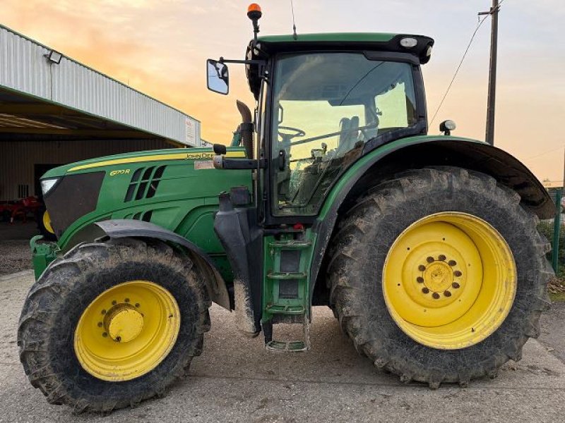 Traktor типа John Deere 6170 R, Gebrauchtmaschine в BOSC LE HARD (Фотография 1)