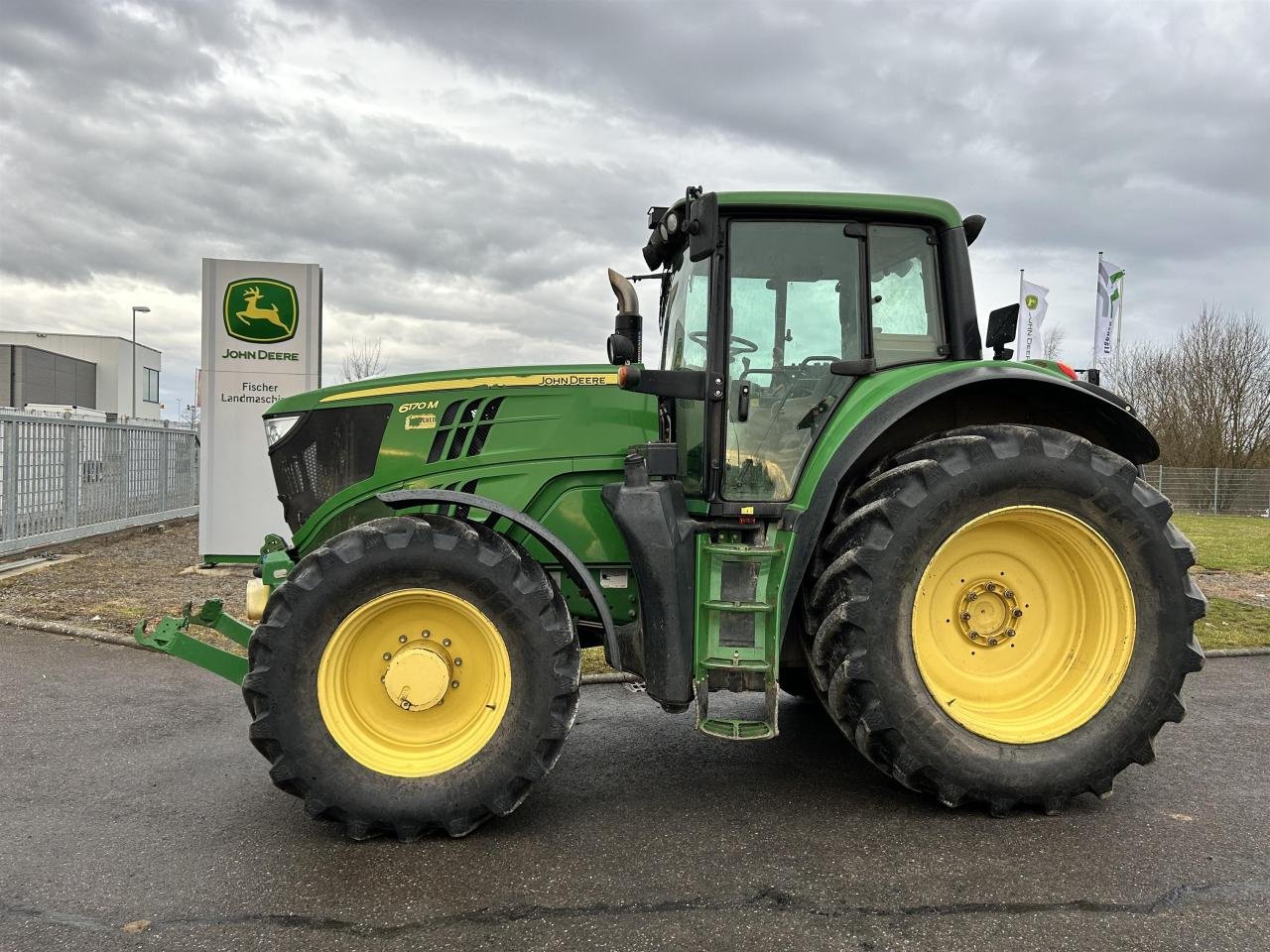 Traktor типа John Deere 6170M, Gebrauchtmaschine в Zweibrücken (Фотография 1)