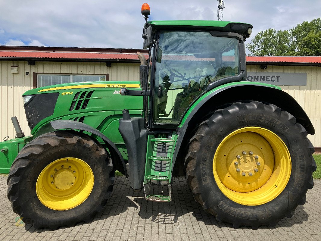 Traktor типа John Deere 6170R, Gebrauchtmaschine в Sonnewalde (Фотография 2)