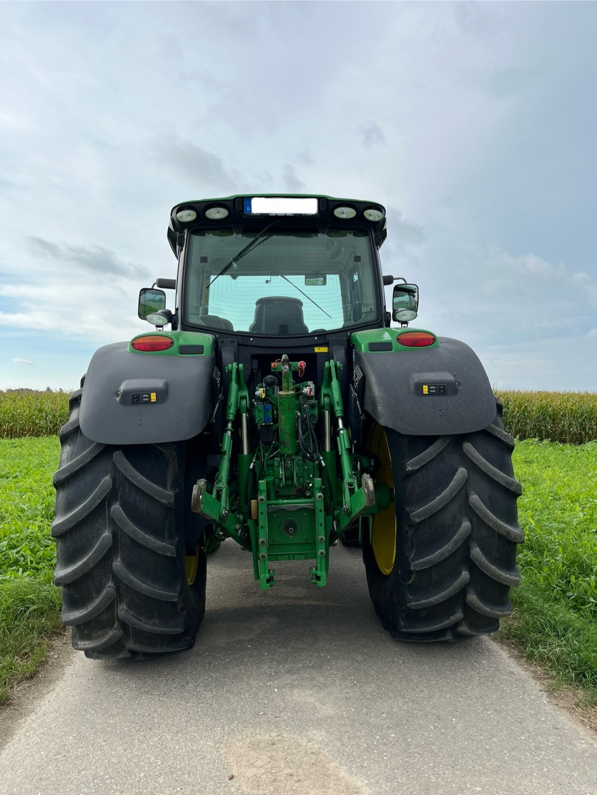 Traktor типа John Deere 6170R, Gebrauchtmaschine в Laupheim (Фотография 4)