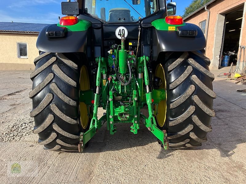 Traktor des Typs John Deere 6175 M mit Auto Quad Getriebe und Frontlader, Gebrauchtmaschine in Salsitz (Bild 13)