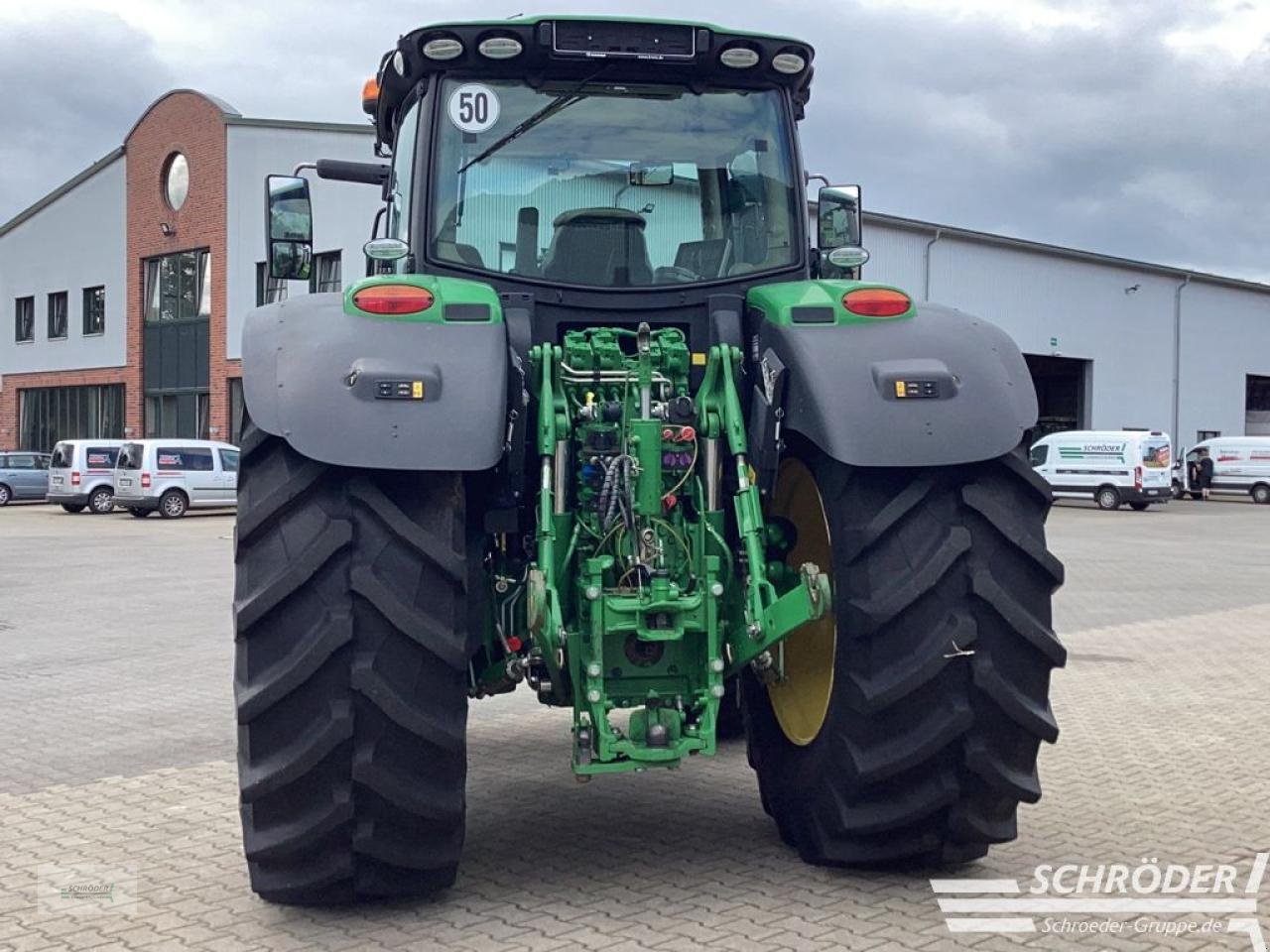 Traktor van het type John Deere 6175 R, Gebrauchtmaschine in Lastrup (Foto 5)