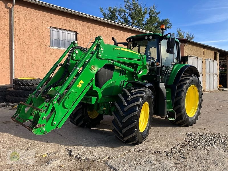 Traktor του τύπου John Deere 6175M *Auto Quad* + JD683R Frontlader, Gebrauchtmaschine σε Salsitz