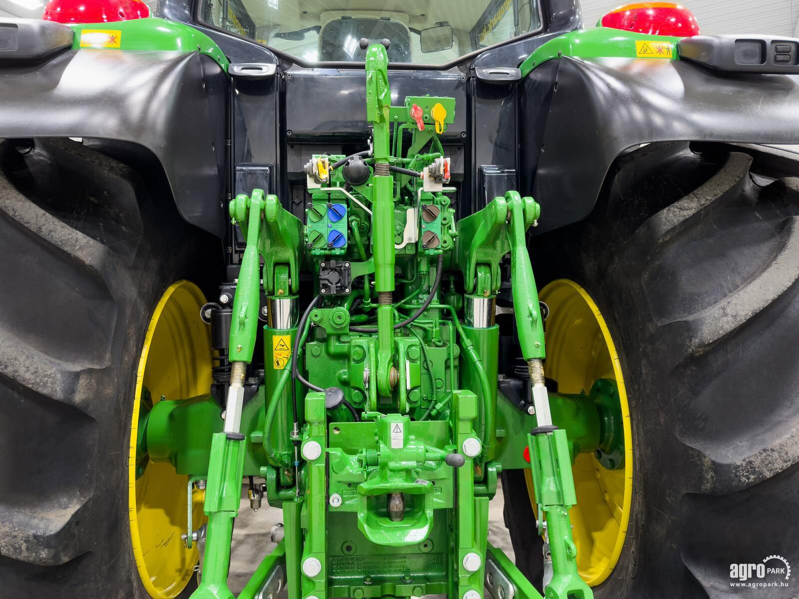 Traktor типа John Deere 6175M TLS, Gebrauchtmaschine в Csengele (Фотография 7)