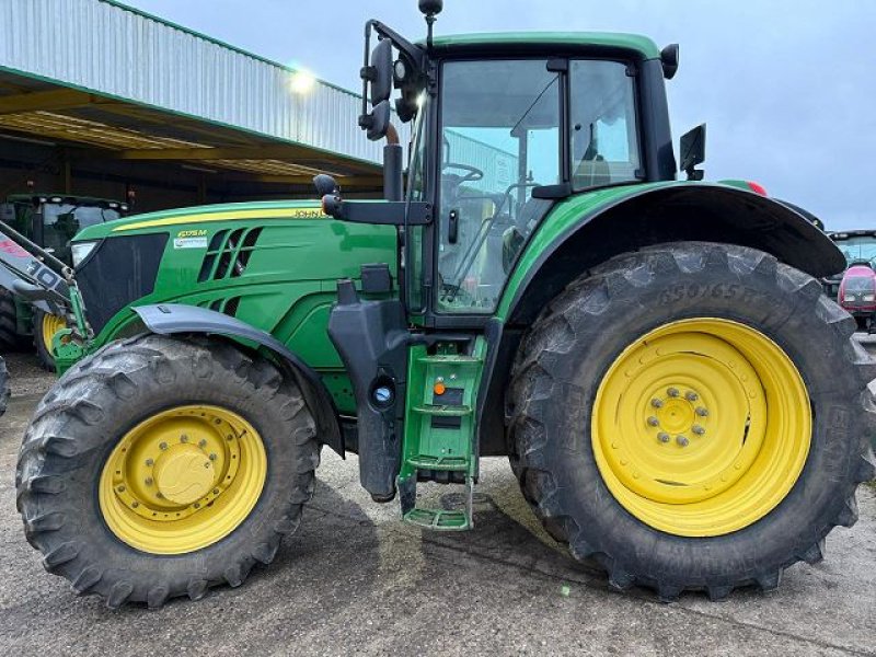 Traktor des Typs John Deere 6175M, Gebrauchtmaschine in BOSC LE HARD (Bild 1)