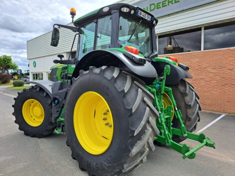 Traktor van het type John Deere 6175M, Gebrauchtmaschine in PITHIVIERS Cedex (Foto 3)