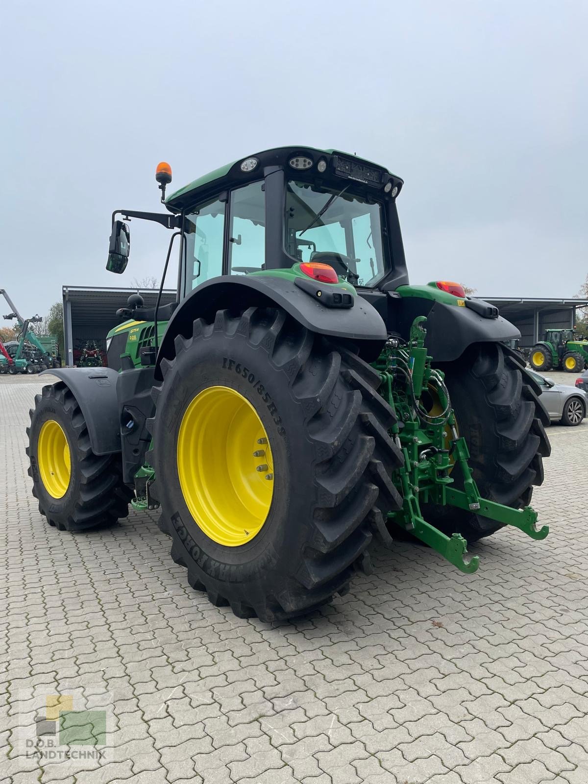 Traktor of the type John Deere 6175M, Gebrauchtmaschine in Langweid am Lech (Picture 4)