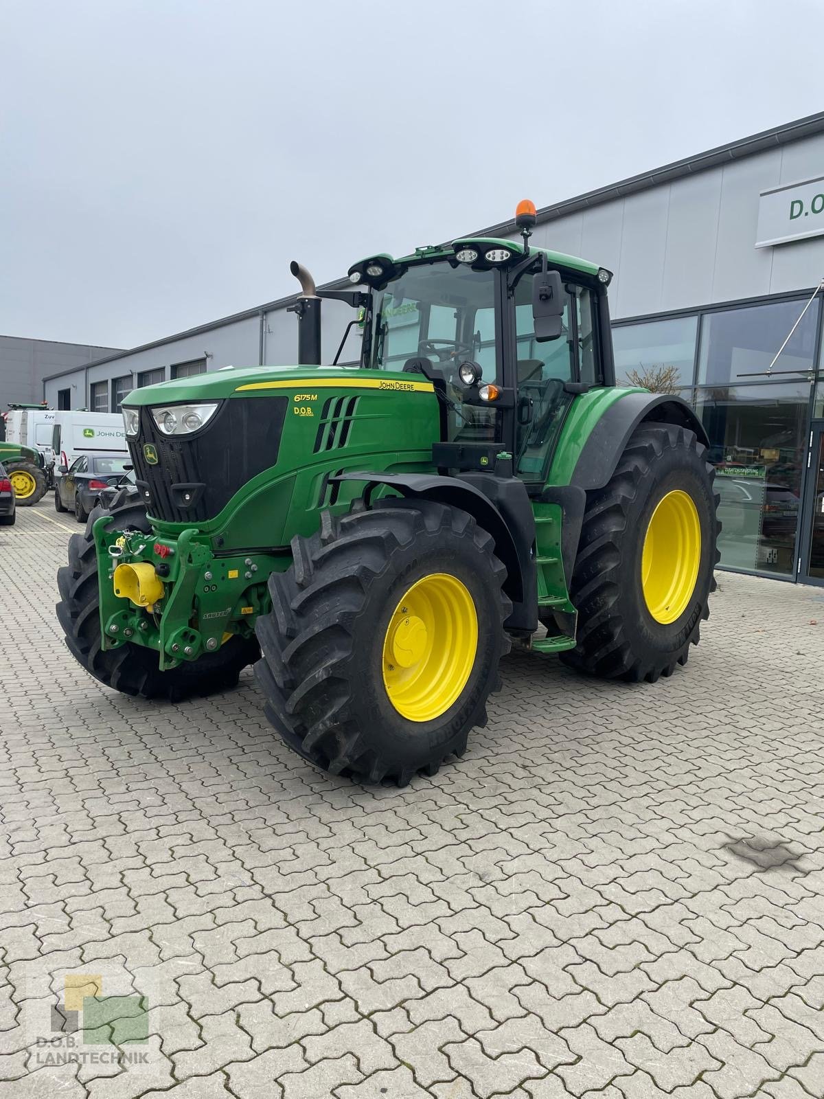 Traktor типа John Deere 6175M, Gebrauchtmaschine в Langweid am Lech (Фотография 5)