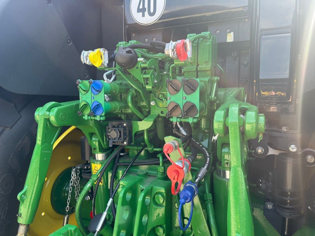 Traktor van het type John Deere 6175M, Neumaschine in Sittensen (Foto 5)