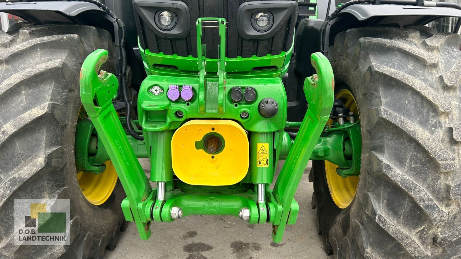 Traktor typu John Deere 6175R 6175 R mit Reifendruckregelanlage, Gebrauchtmaschine v Regensburg (Obrázek 8)