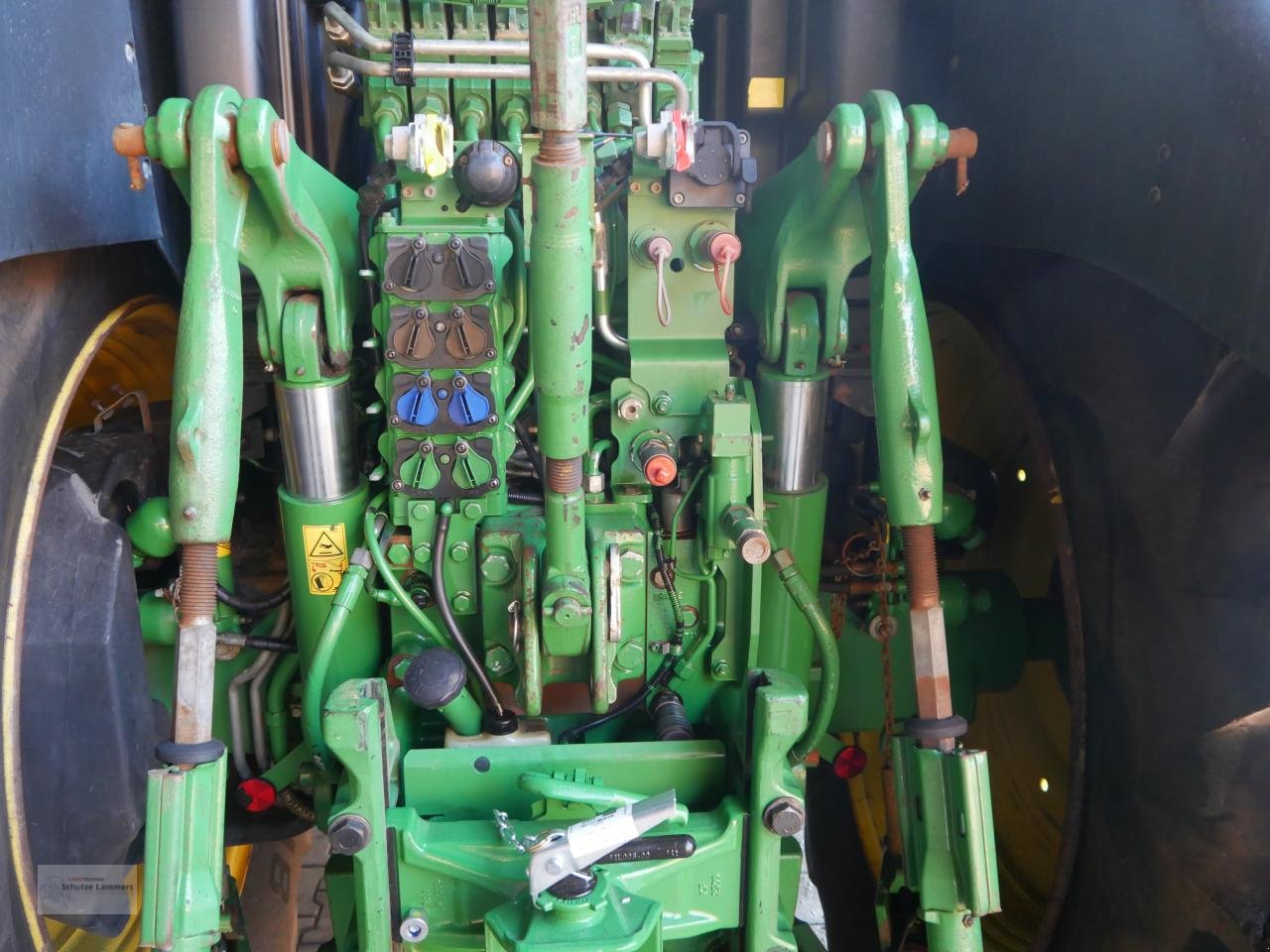 Traktor of the type John Deere 6175R Autopowr ATr, Gebrauchtmaschine in Borken (Picture 9)