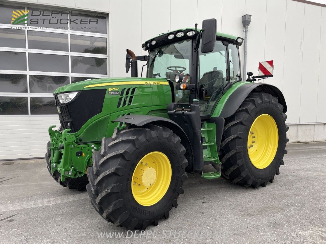 Traktor van het type John Deere 6175R Command Pro, Gebrauchtmaschine in Rietberg (Foto 1)