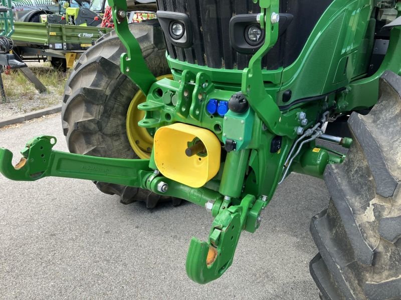 Traktor типа John Deere 6175R MIT JD 663R FRONTLADER, Gebrauchtmaschine в Freystadt (Фотография 10)