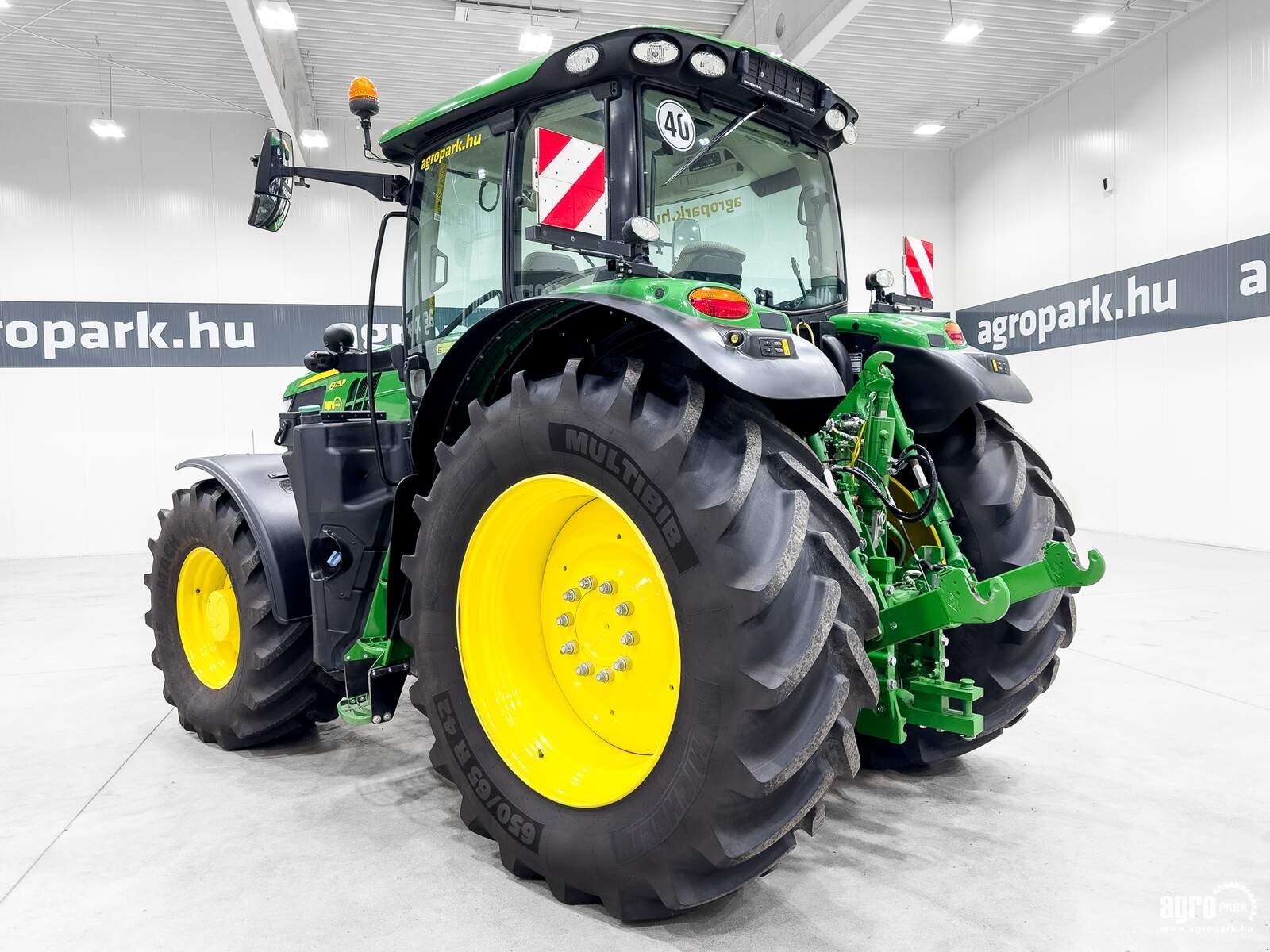 Traktor типа John Deere 6175R TLS, Gebrauchtmaschine в Csengele (Фотография 4)