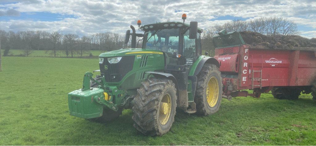 Traktor des Typs John Deere 6175R, Gebrauchtmaschine in UZERCHE (Bild 2)