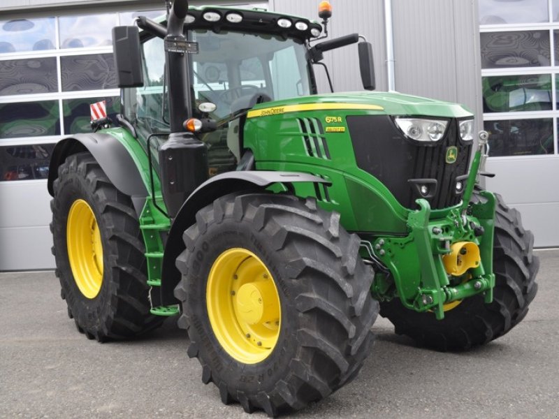 Traktor типа John Deere 6175R, Gebrauchtmaschine в Grolley