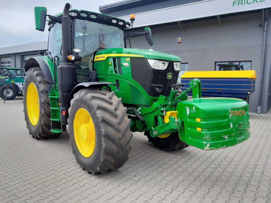 Traktor typu John Deere 6175R, Gebrauchtmaschine w Mrągowo (Zdjęcie 2)