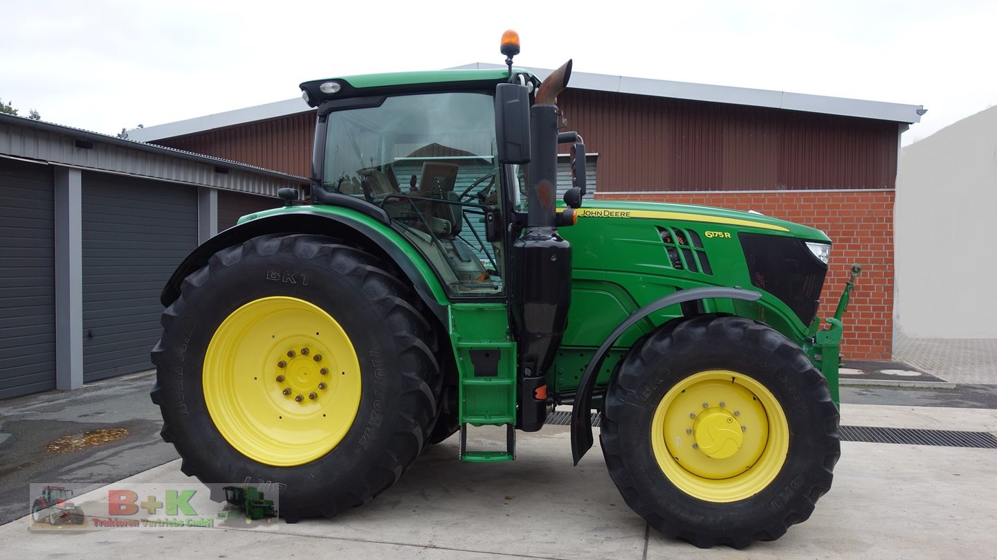 Traktor of the type John Deere 6175R, Gebrauchtmaschine in Kettenkamp (Picture 4)