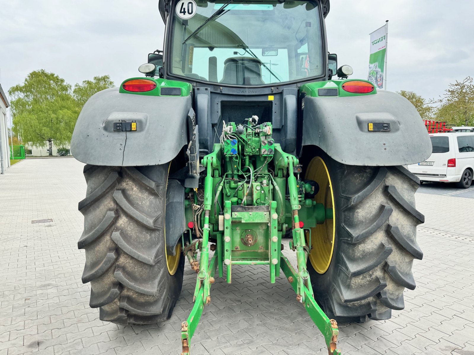 Traktor typu John Deere 6190 R, Gebrauchtmaschine v Bad Oldesloe (Obrázek 8)