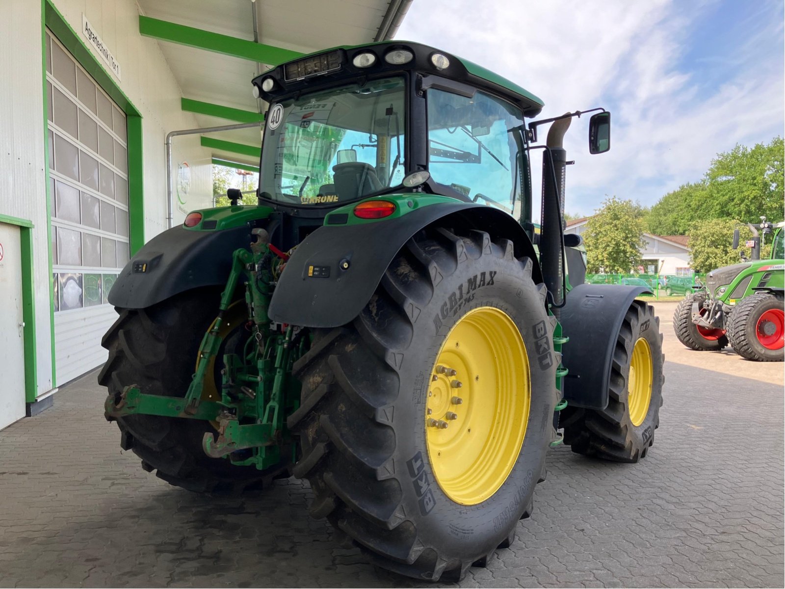 Traktor of the type John Deere 6190 R, Gebrauchtmaschine in Bützow (Picture 11)