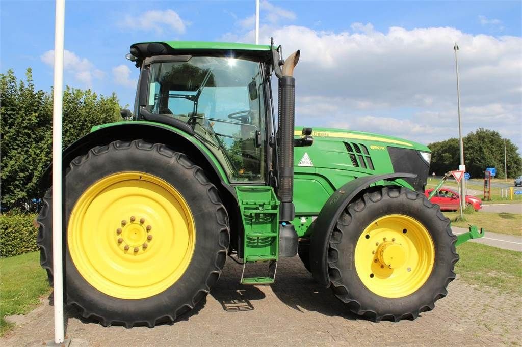 Traktor van het type John Deere 6190R, Gebrauchtmaschine in Bant (Foto 9)