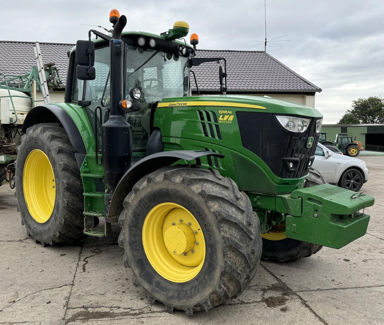 Traktor des Typs John Deere 6195 M, Gebrauchtmaschine in Könnern (Bild 4)