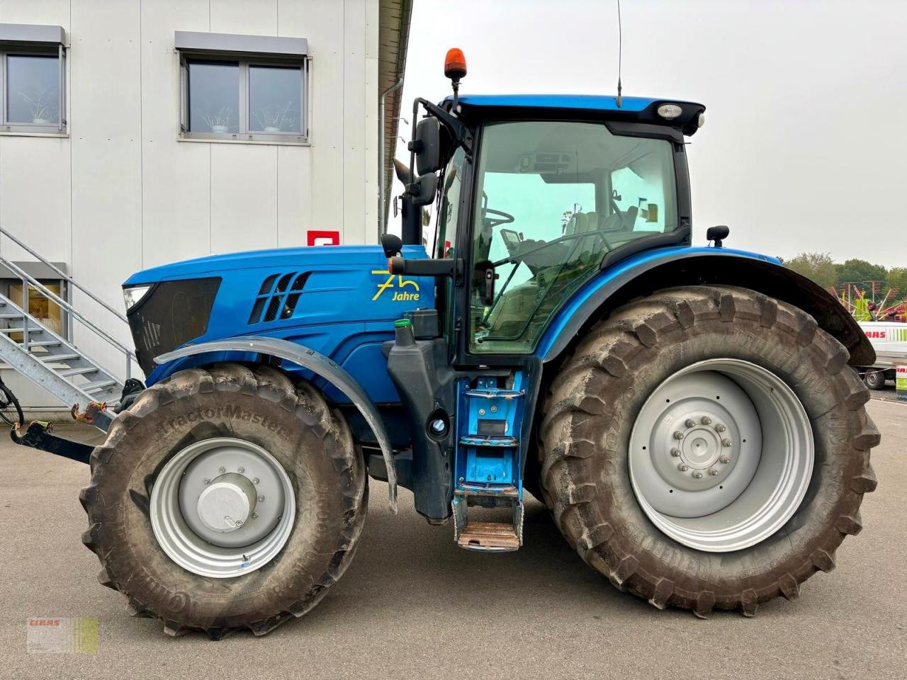 Traktor van het type John Deere 6195 R DirectDrive, Gebrauchtmaschine in Westerstede (Foto 4)