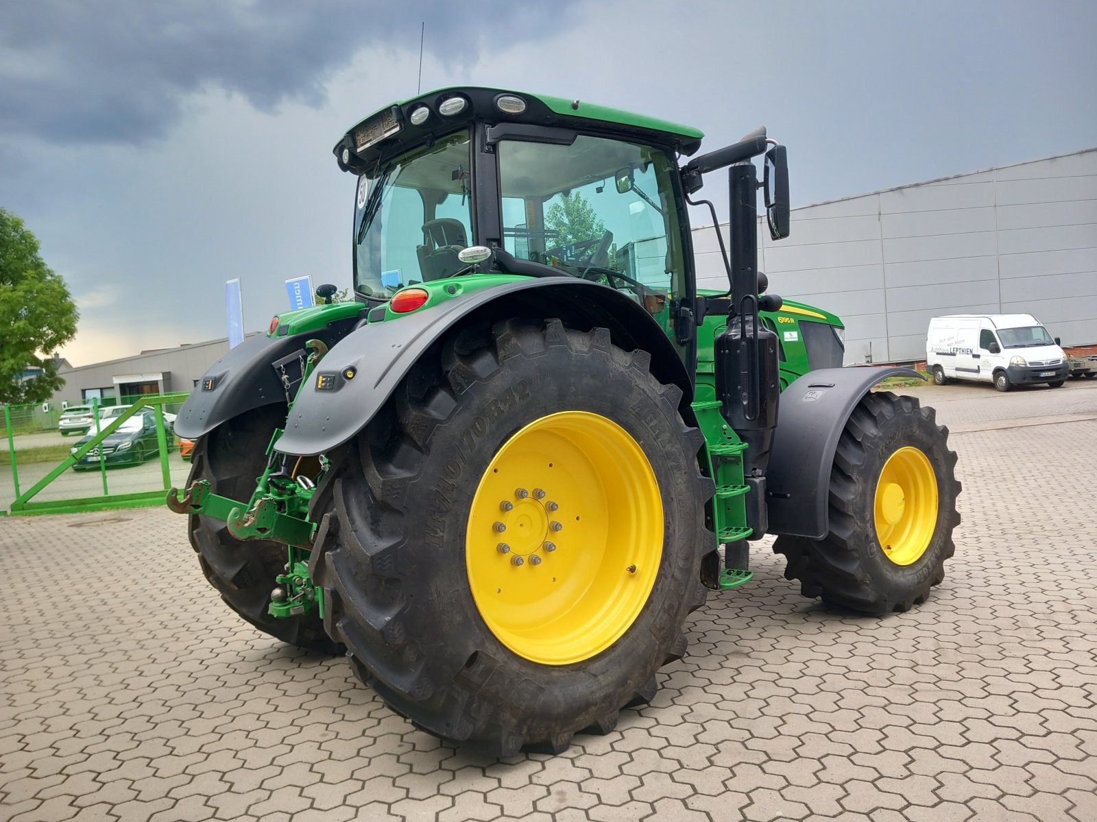 Traktor of the type John Deere 6195 R, Gebrauchtmaschine in Preetz (Picture 1)