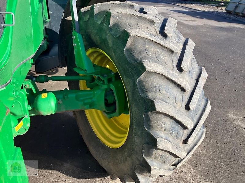 Traktor des Typs John Deere 6195M *Auto Quad*, Gebrauchtmaschine in Salsitz (Bild 10)