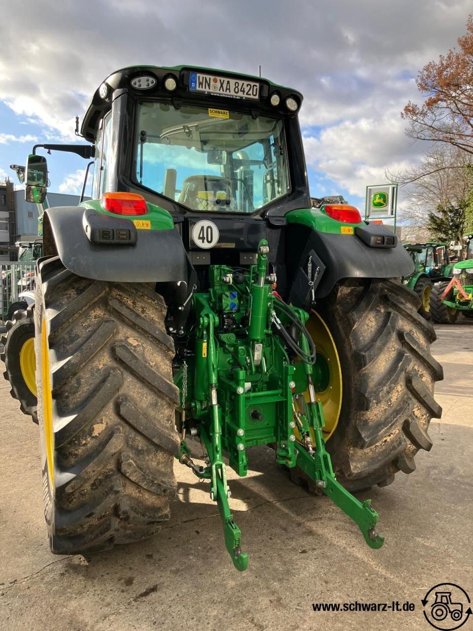 Traktor van het type John Deere 6195M, Neumaschine in Aspach (Foto 5)