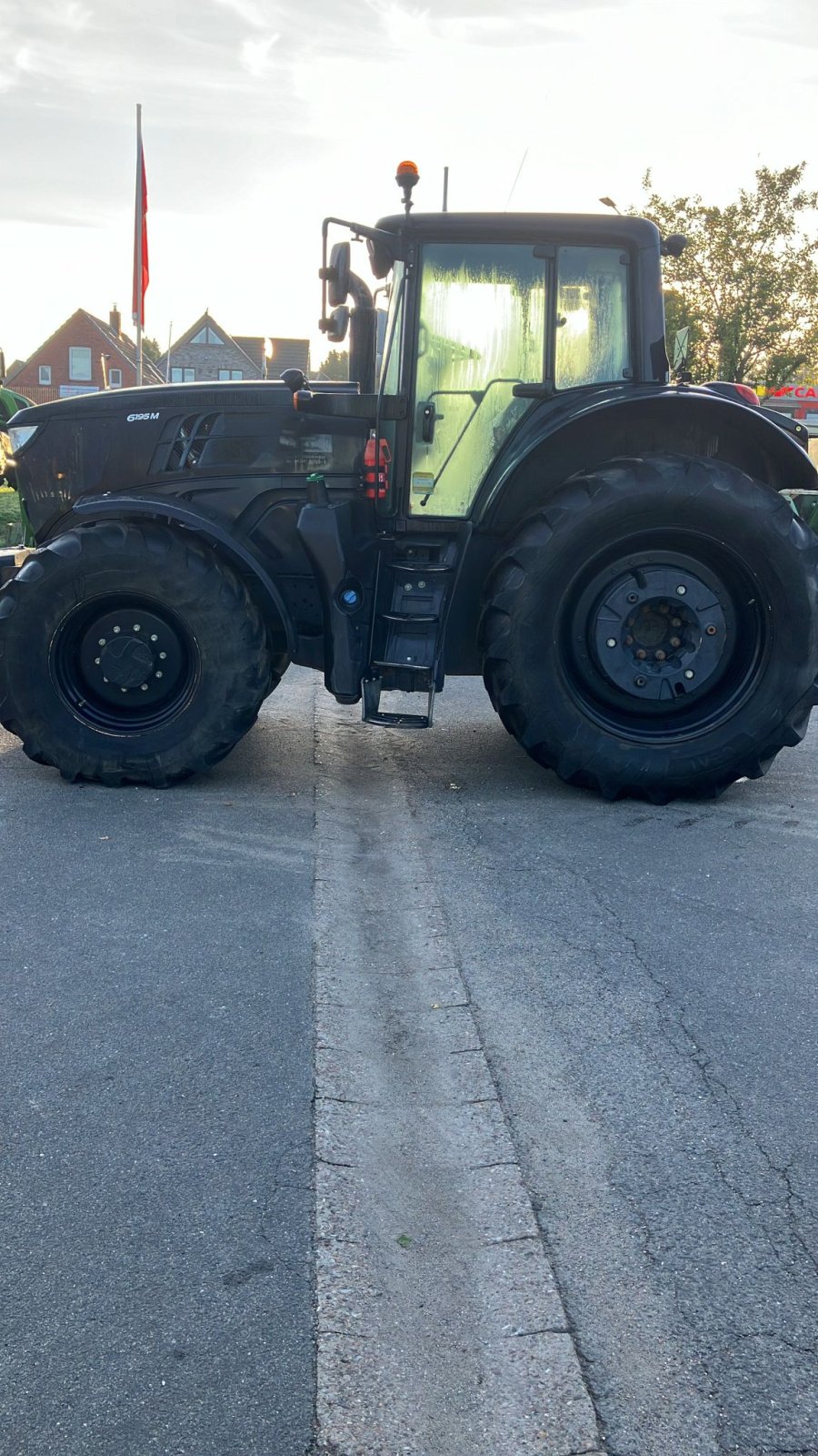 Traktor typu John Deere 6195M, Gebrauchtmaschine w Itzehoe (Zdjęcie 1)