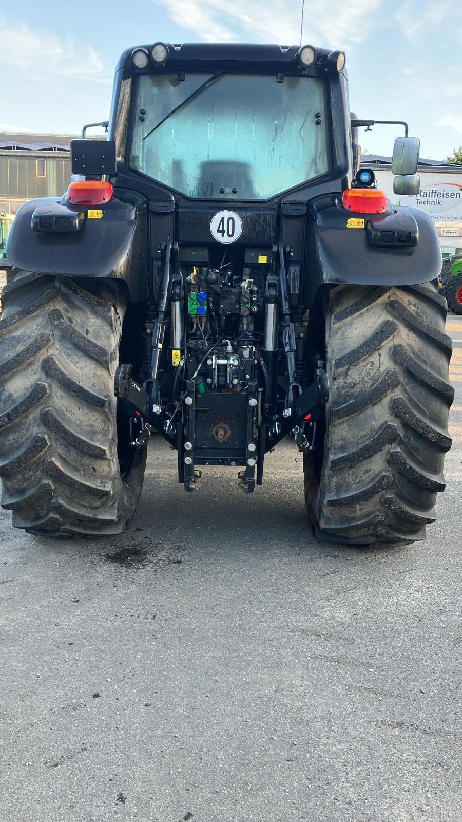 Traktor van het type John Deere 6195M, Gebrauchtmaschine in Itzehoe (Foto 5)