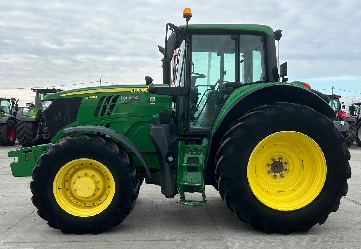 Traktor Türe ait John Deere 6195M, Gebrauchtmaschine içinde Orţişoara (resim 2)