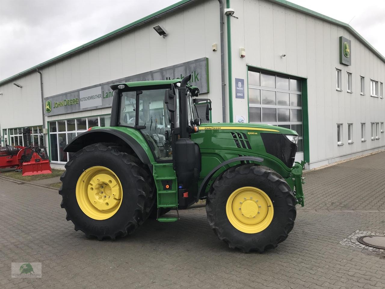 Traktor typu John Deere 6195M, Neumaschine v Triebes (Obrázek 1)