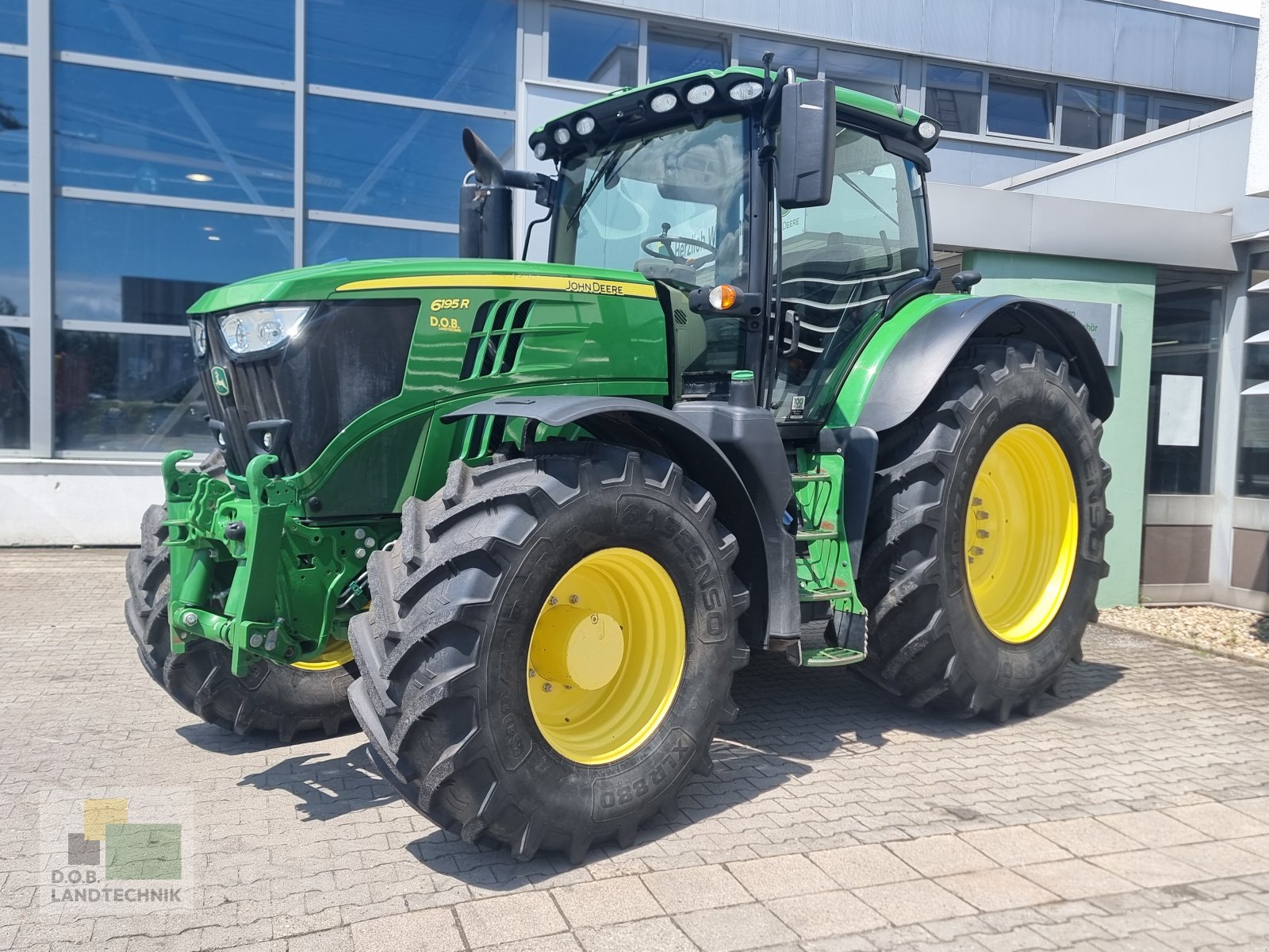 Traktor tipa John Deere 6195R 6195 R, Gebrauchtmaschine u Regensburg (Slika 1)