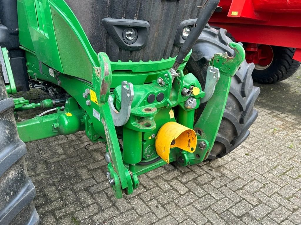 Traktor van het type John Deere 6195R Autopower, Gebrauchtmaschine in BENNEKOM (Foto 3)