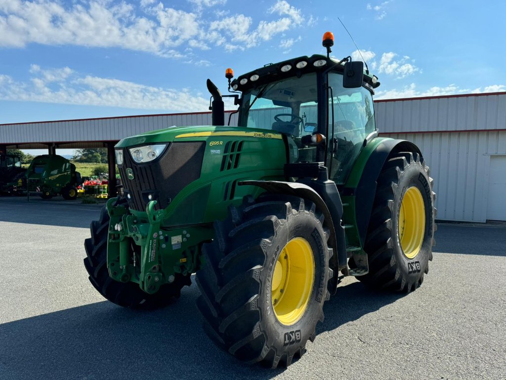 Traktor des Typs John Deere 6195R -  DESTOCKAGE, Gebrauchtmaschine in GUERET (Bild 1)