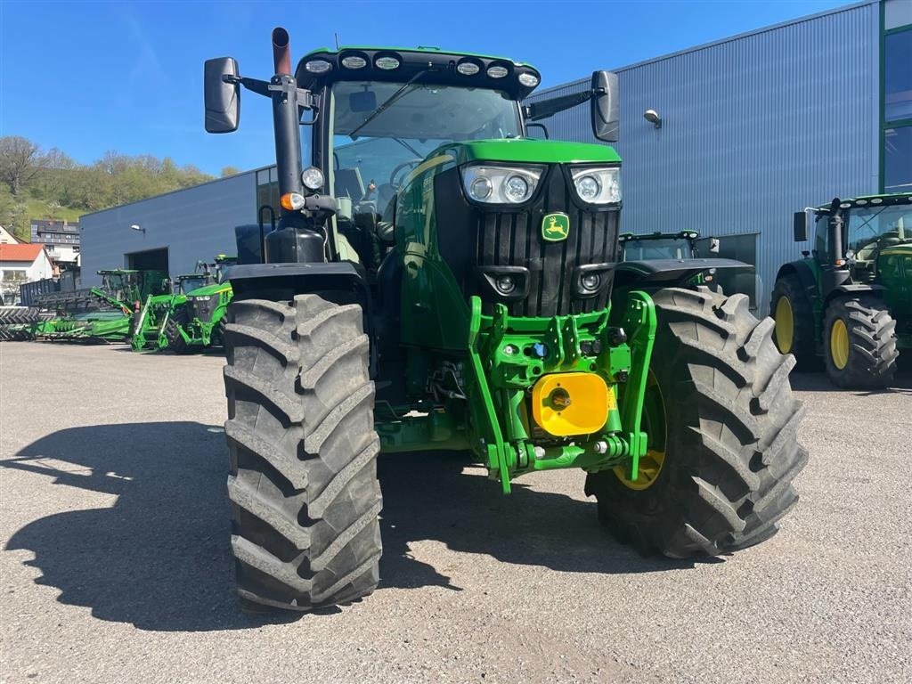 Traktor del tipo John Deere 6195R Front PTO. AutoTrac GPS klar. Premium aktivering 3,0. Command Arm. Ring til Ulrik på  40255544. Jeg snakker Jysk, tysk og engelsk., Gebrauchtmaschine en Kolding (Imagen 1)