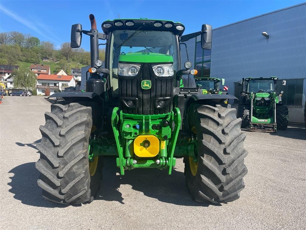 Traktor typu John Deere 6195R Front PTO. AutoTrac GPS klar. Premium aktivering 3,0. Command Arm. Ring til Ulrik på  40255544. Jeg snakker Jysk, tysk og engelsk., Gebrauchtmaschine w Kolding (Zdjęcie 4)