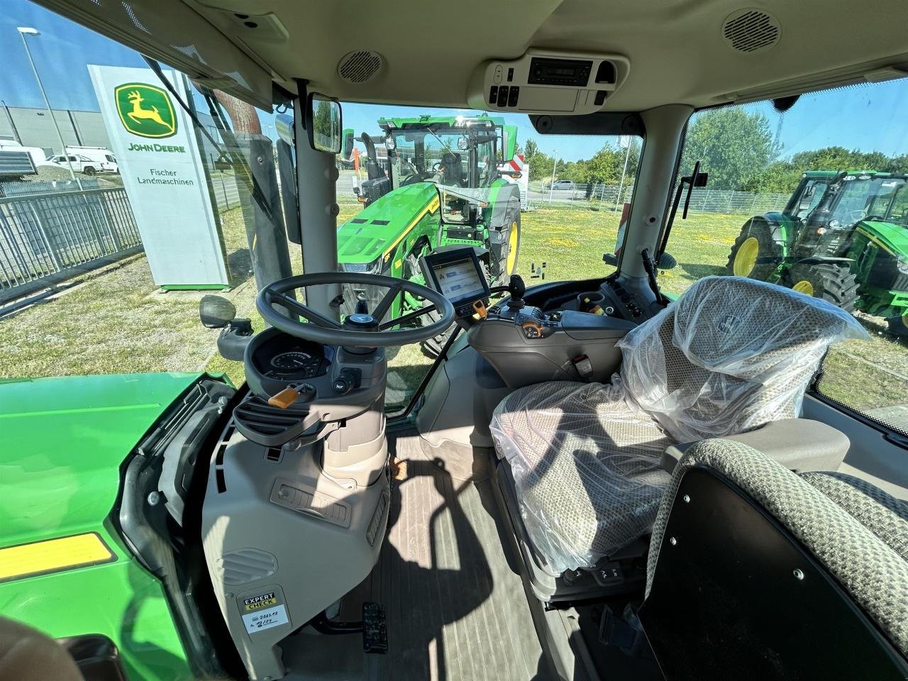 Traktor des Typs John Deere 6195R Powergard, Gebrauchtmaschine in Zweibrücken (Bild 8)