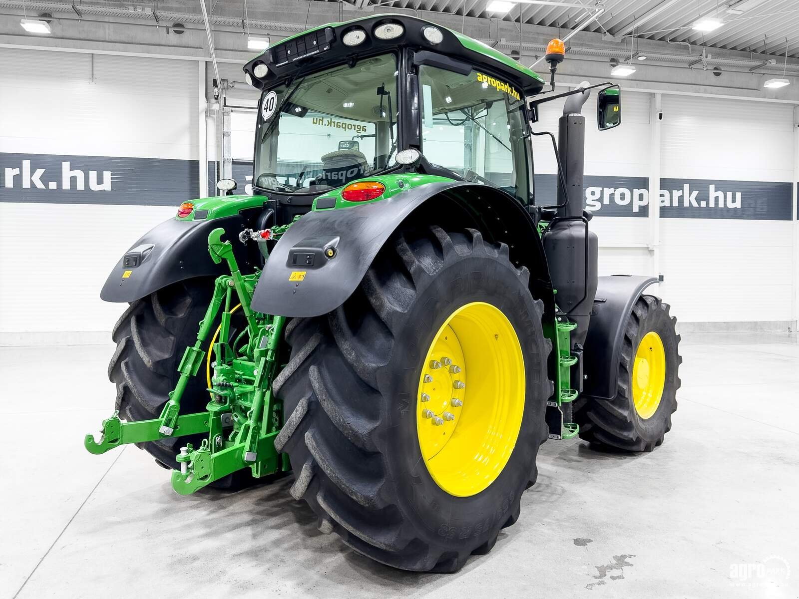 Traktor Türe ait John Deere 6195R, Gebrauchtmaschine içinde Csengele (resim 3)