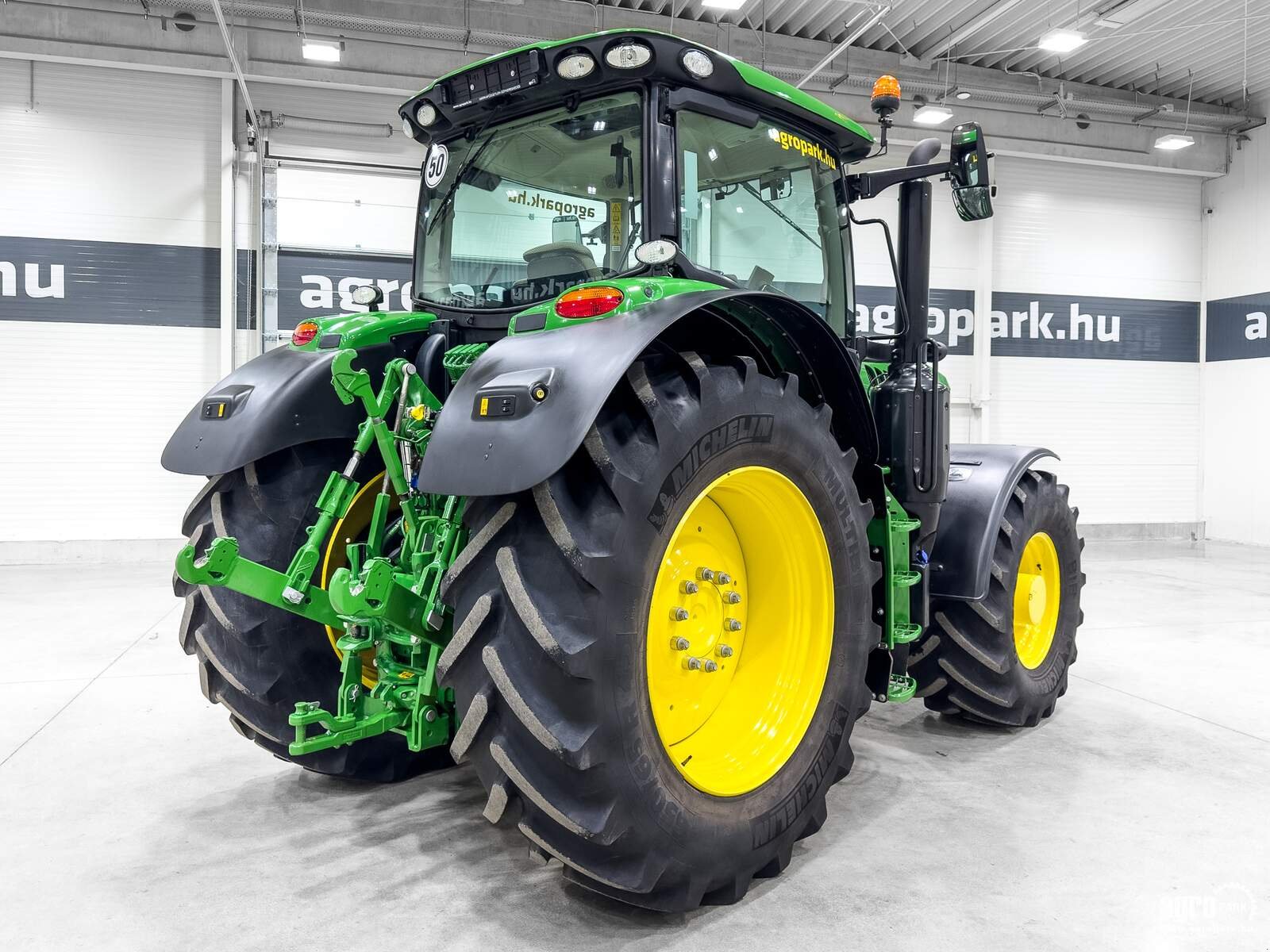 Traktor Türe ait John Deere 6195R, Gebrauchtmaschine içinde Csengele (resim 3)