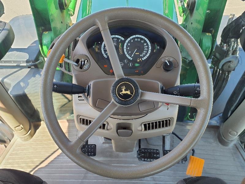 Traktor типа John Deere 6195R, Gebrauchtmaschine в ANTIGNY (Фотография 11)