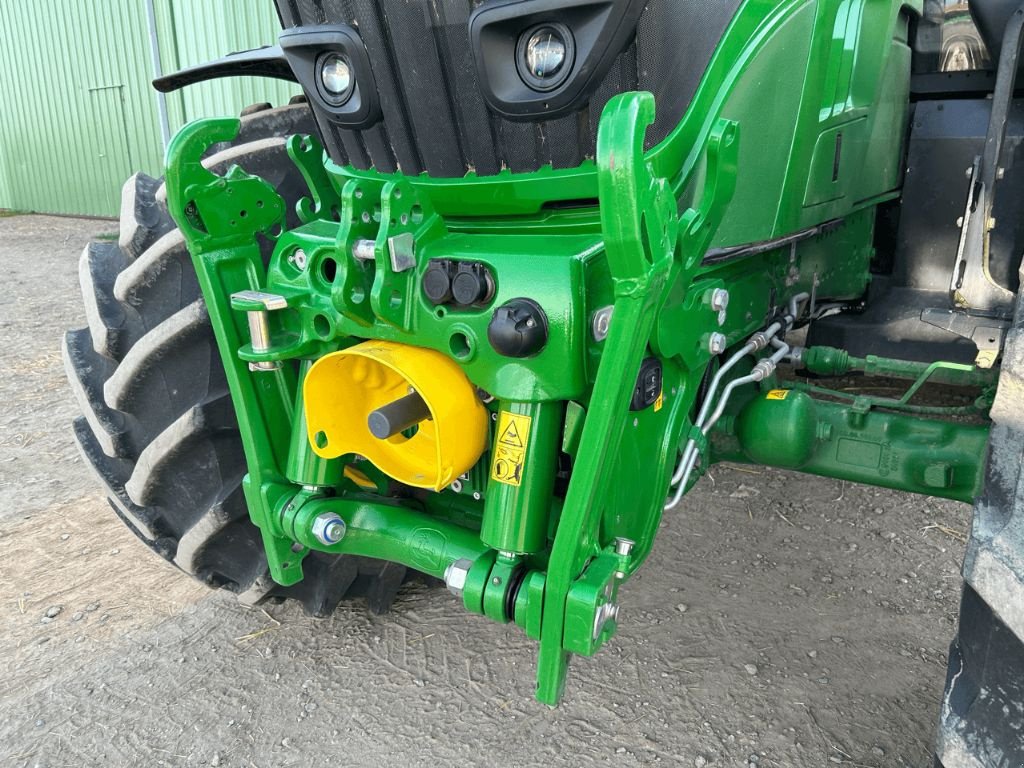 Traktor типа John Deere 6195R, Gebrauchtmaschine в Vogelsheim (Фотография 8)