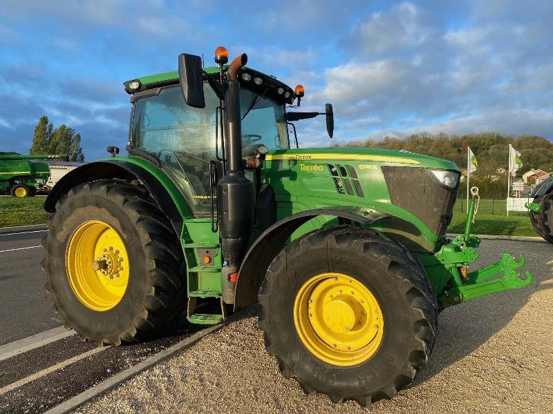 Traktor van het type John Deere 6195R, Gebrauchtmaschine in MONTIGNY LE ROI (Foto 1)