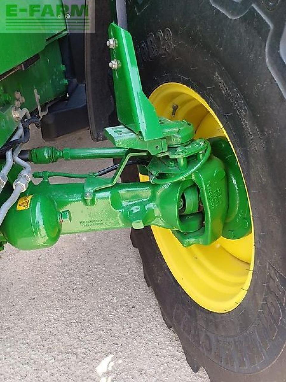 Traktor typu John Deere 6195r, Gebrauchtmaschine w SKARBIMIERZ – OSIEDLE (Zdjęcie 5)