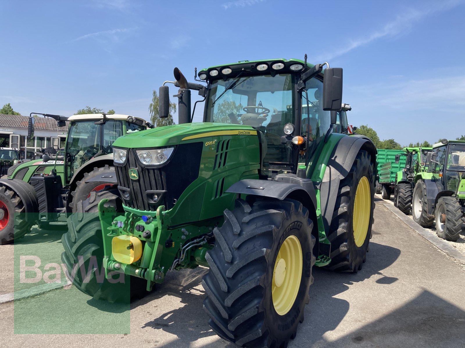 Traktor типа John Deere 6195R, Gebrauchtmaschine в Dinkelsbühl (Фотография 4)